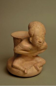 Vasija efigie antropomorfa