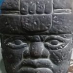 Cabeza Olmeca (mediana)