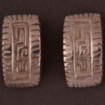 Pendientes sello greca